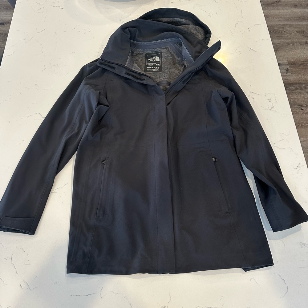 The North Face Apexflex Goretex All Weather Women’s Rain jacket